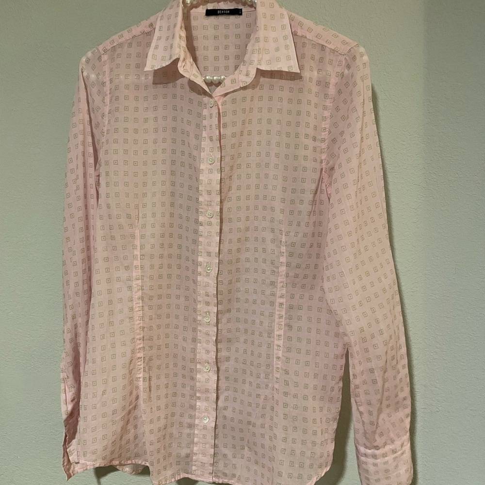 Benson Pink Button Down Shirt with Classic Collar and Relaxed Fit